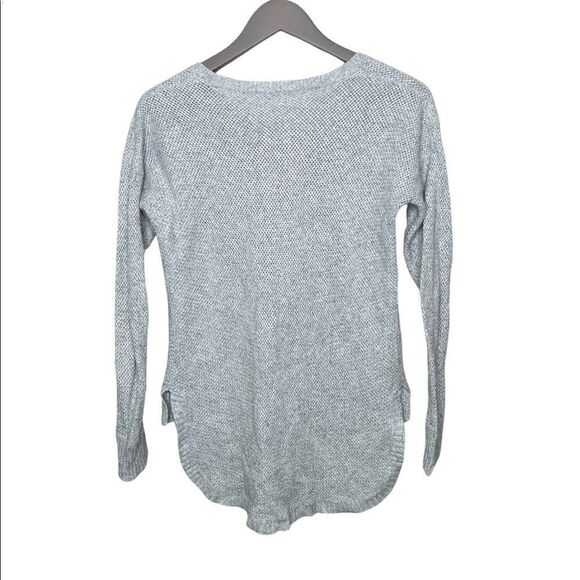 Madewell Grey Waffle Sweater W/ Curved Hem - Picture 2 of 4